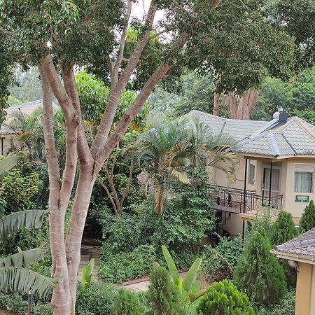 Garden Courts Hotel Masaka Ngoại thất bức ảnh