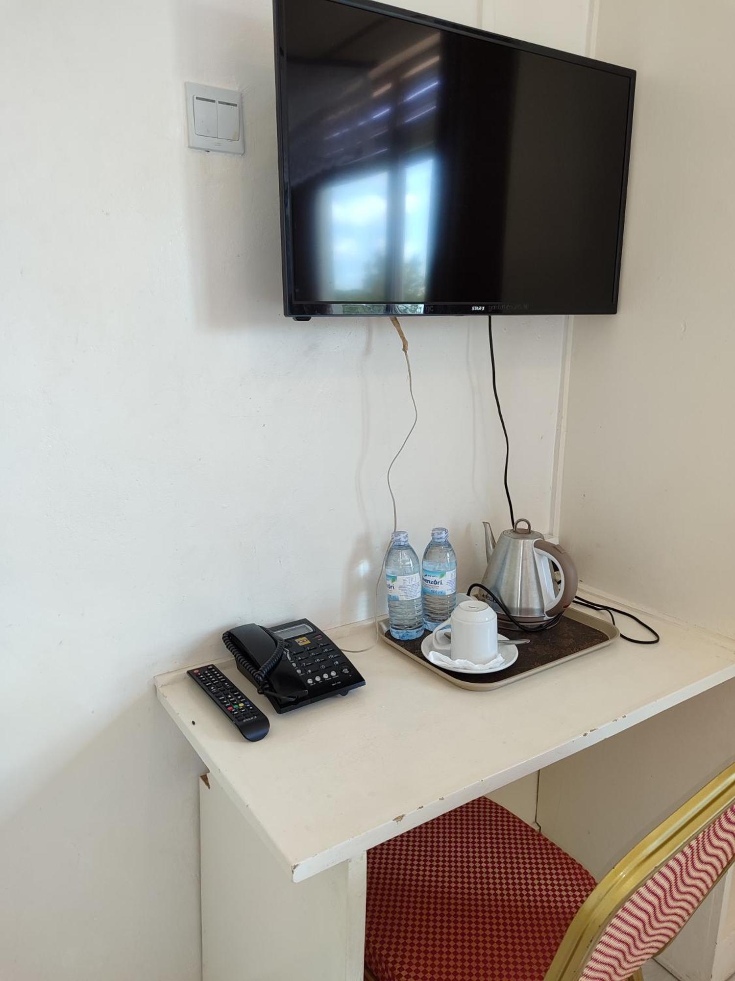 Garden Courts Hotel Masaka Ngoại thất bức ảnh